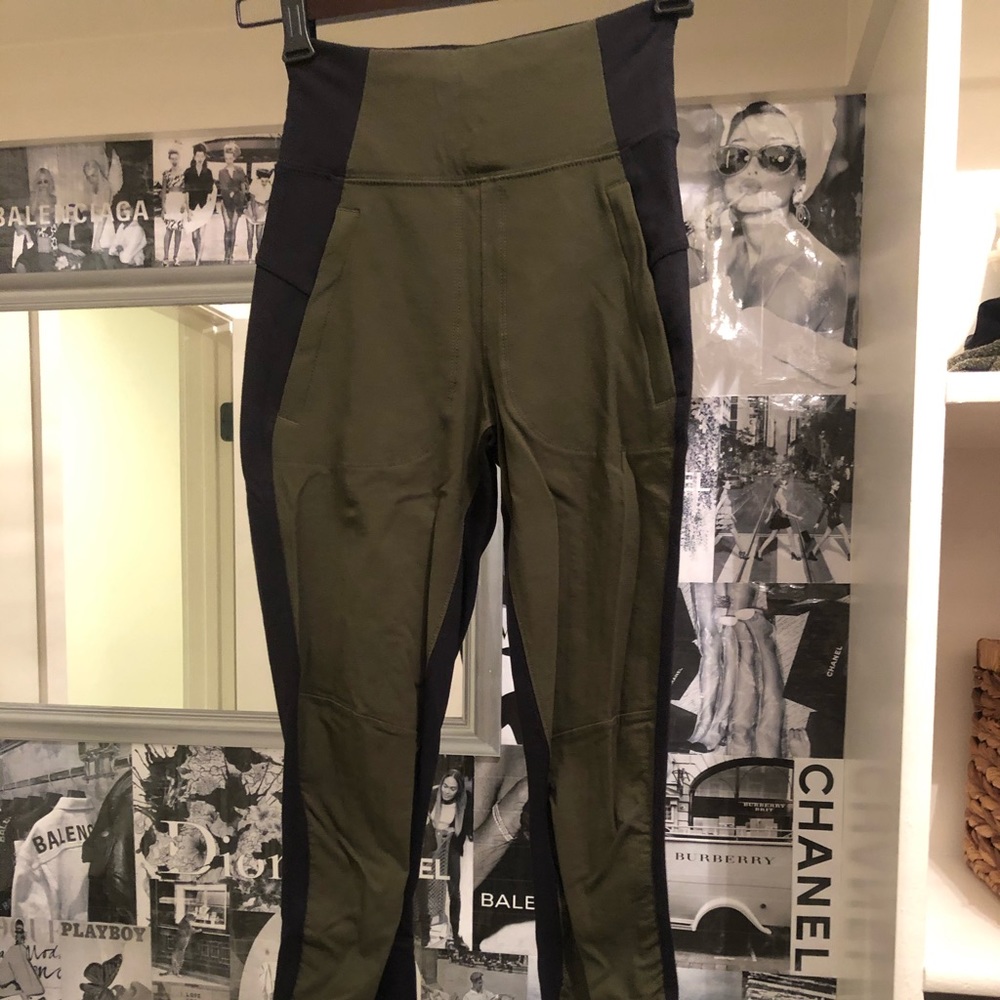 Athleta Leggings